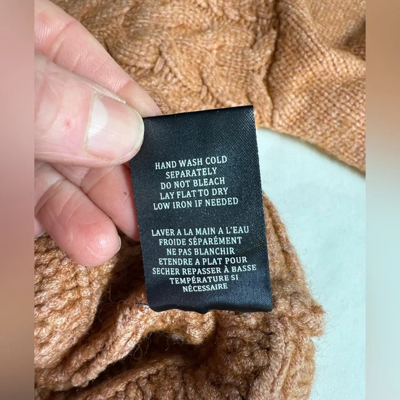 BLANK NYC Brown cable knit sweater size L - Picture 11 of 13